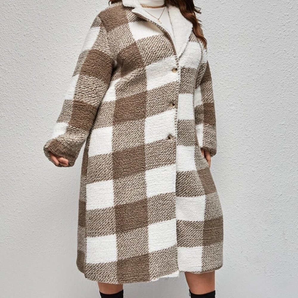 Plus Size Cuddle up Buffalo Plaid button down Teddy Coat - Picture 4 of 5